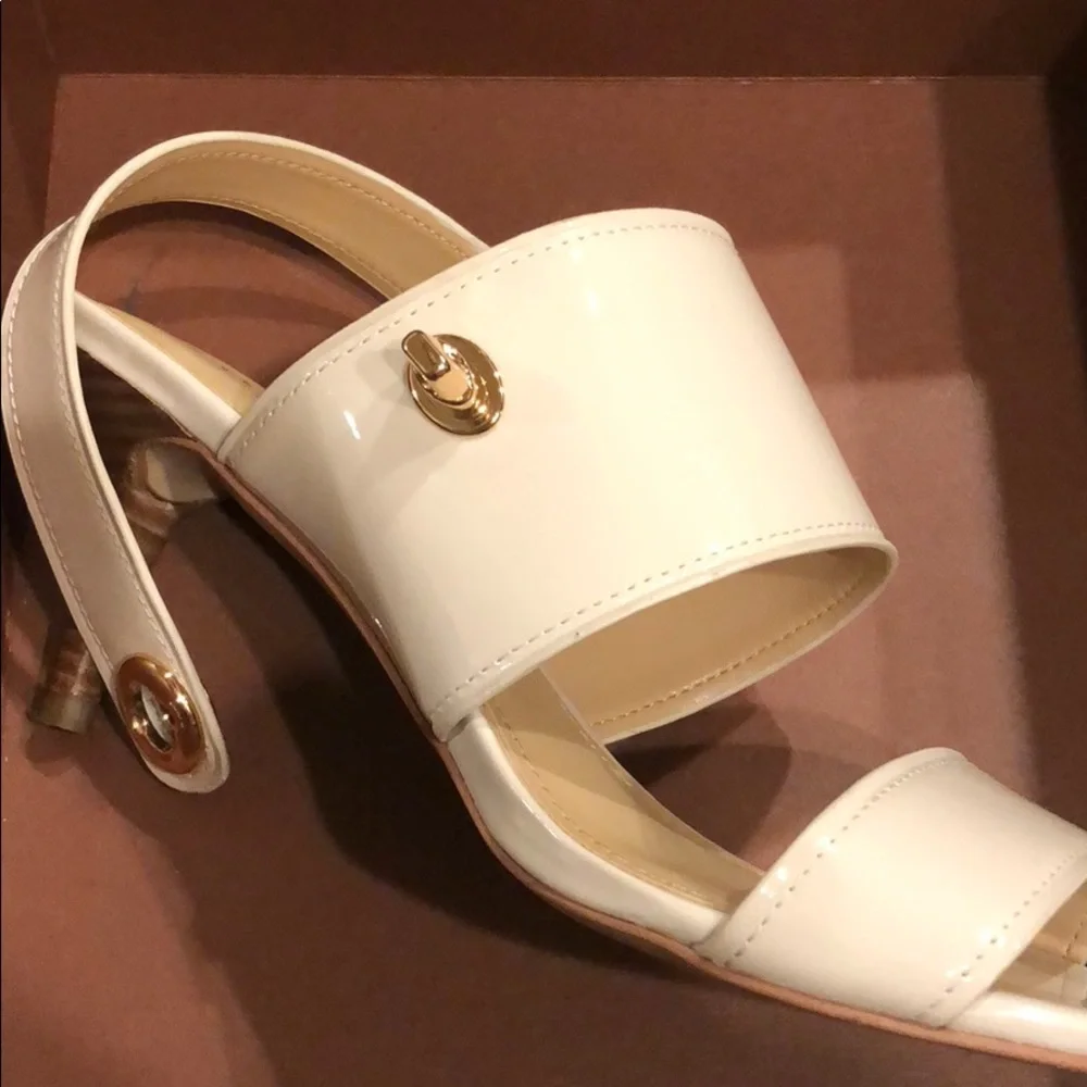EUC Coach *Marla* Patent Leather Heels with Gold Accent Stacked Heel - Picture 3 of 12